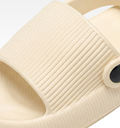 Beige / 1–2 Years (EU 20/21 | UK 4–5 | US C 5–6)