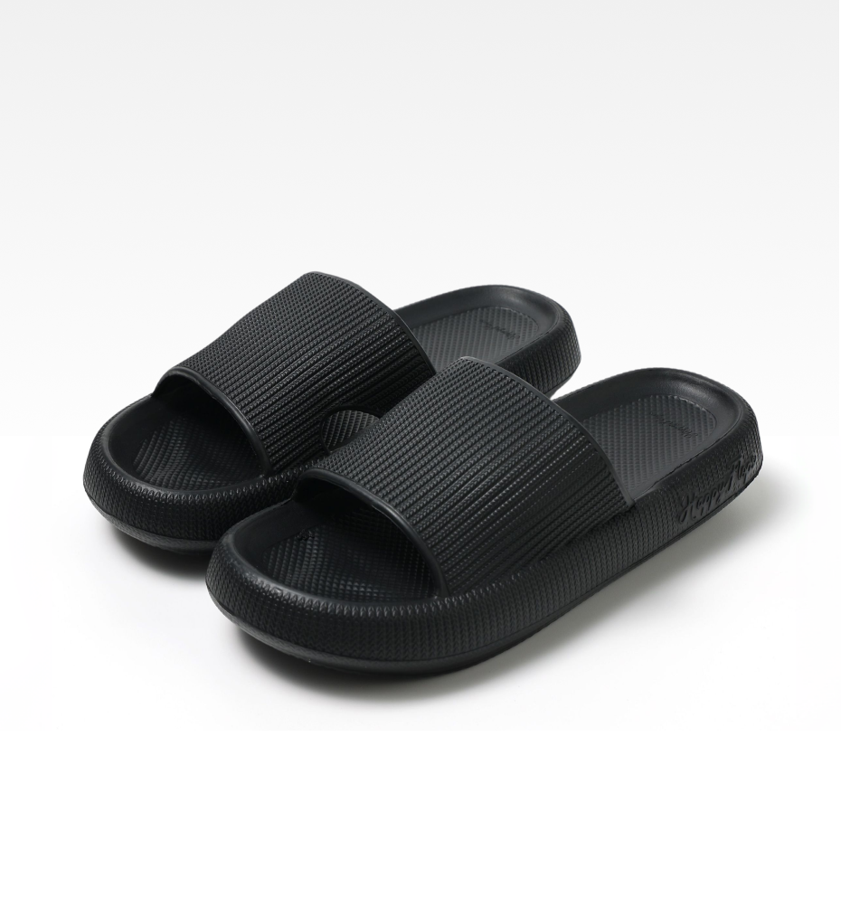 Black / EU 34/35 | UK 2.5 | US M 3.5 / US W 5