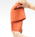 Orange / EU 34/35 | UK 2.5 | US M 3.5 / US W 5