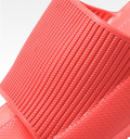 Red / EU 34/35 | UK 2.5 | US M 3.5 / US W 5