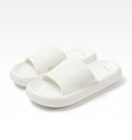 White / EU 34/35 | UK 2.5 | US M 3.5 / US W 5