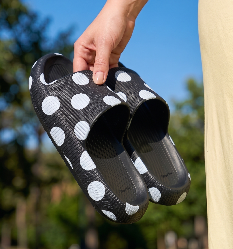 Black Pop / EU 36/37 | UK 3.5/4 | US M 4.5/5 - US W 6/6.5 | AU M 3.5/4 - AU W 6/6.5 | MX 24cm