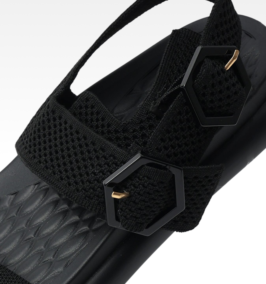 Deep Black / EU 35 | UK 2.5 | US M 3.5 / US W 5