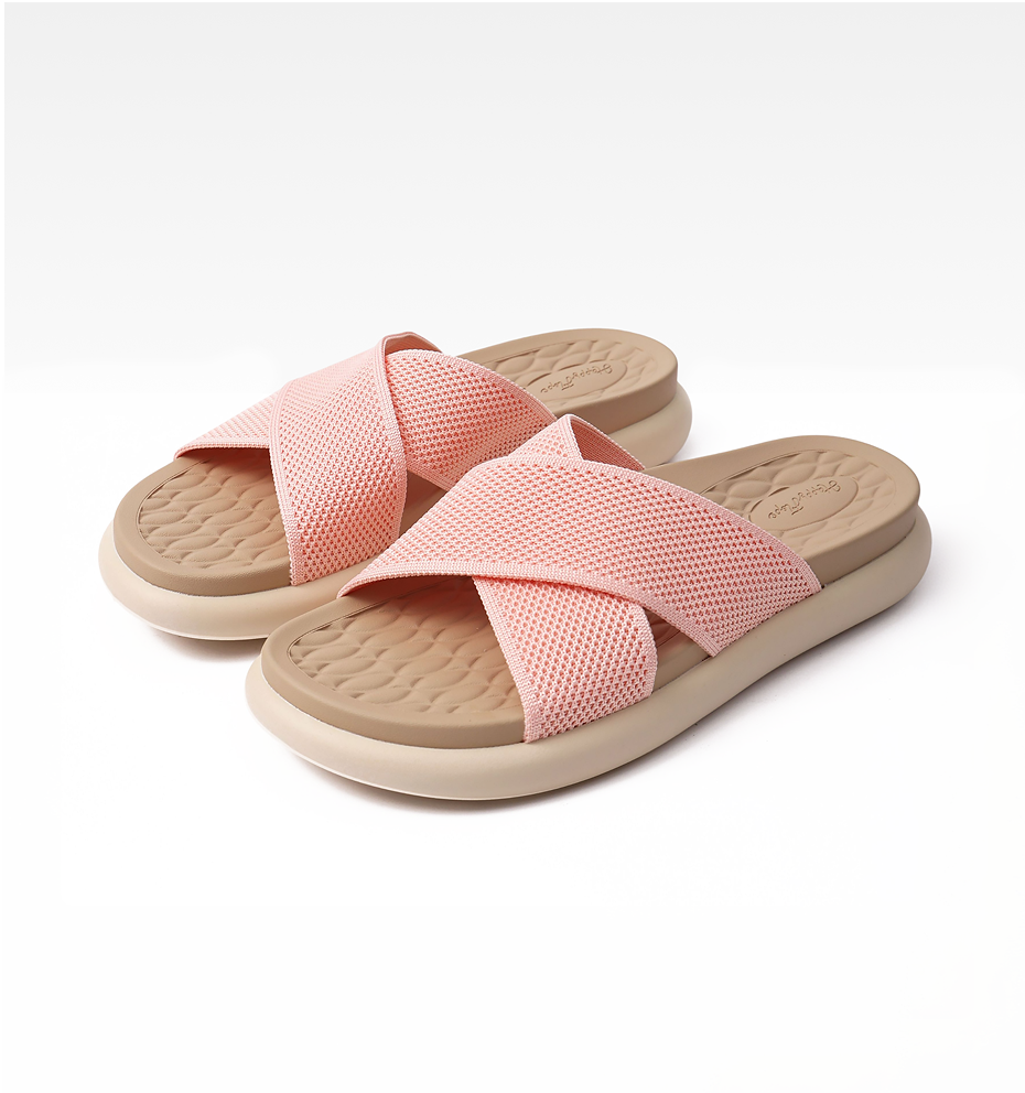 Pink / EU 35 | UK 2.5 | US M 3.5 / US W 5
