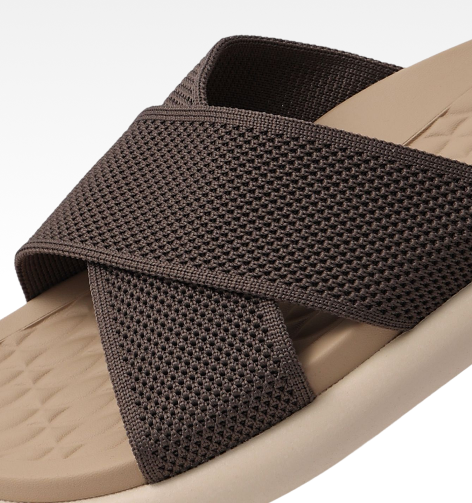 Brownish-gray / EU 35 | UK 2.5 | US M 3.5 / US W 5