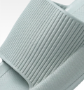 Light blue / EU 34/35 | UK 2.5 | US M 3.5 / US W 5